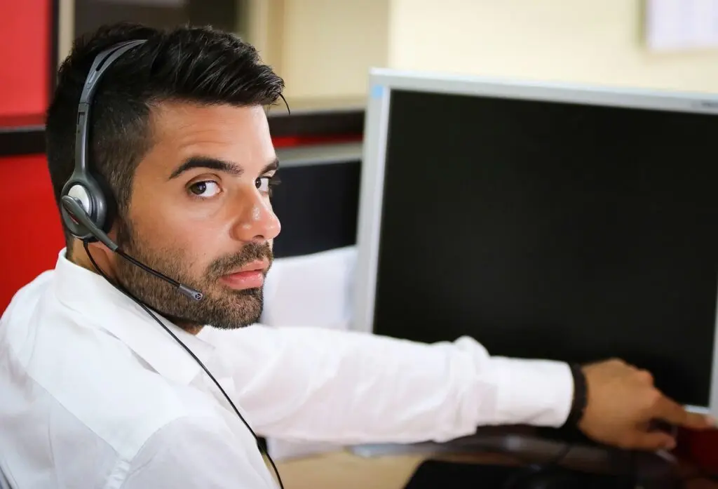 Customer Care Job Vacancies in the Gulf, UAE, and Qatar Call Center Jobs