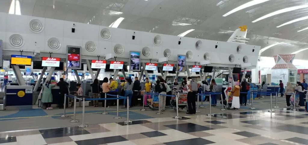 Dubai Airport Jobs to Consider for a Successful Career
